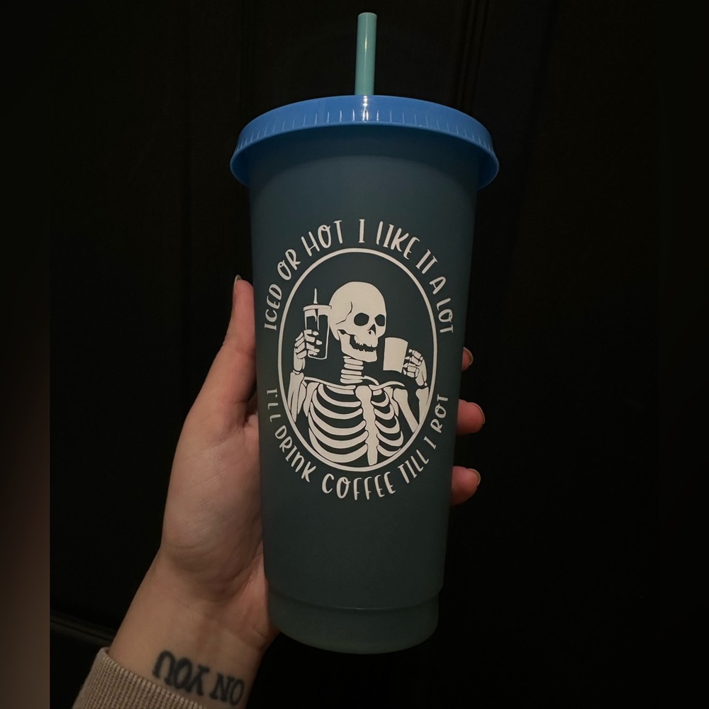 Iced or hot cup